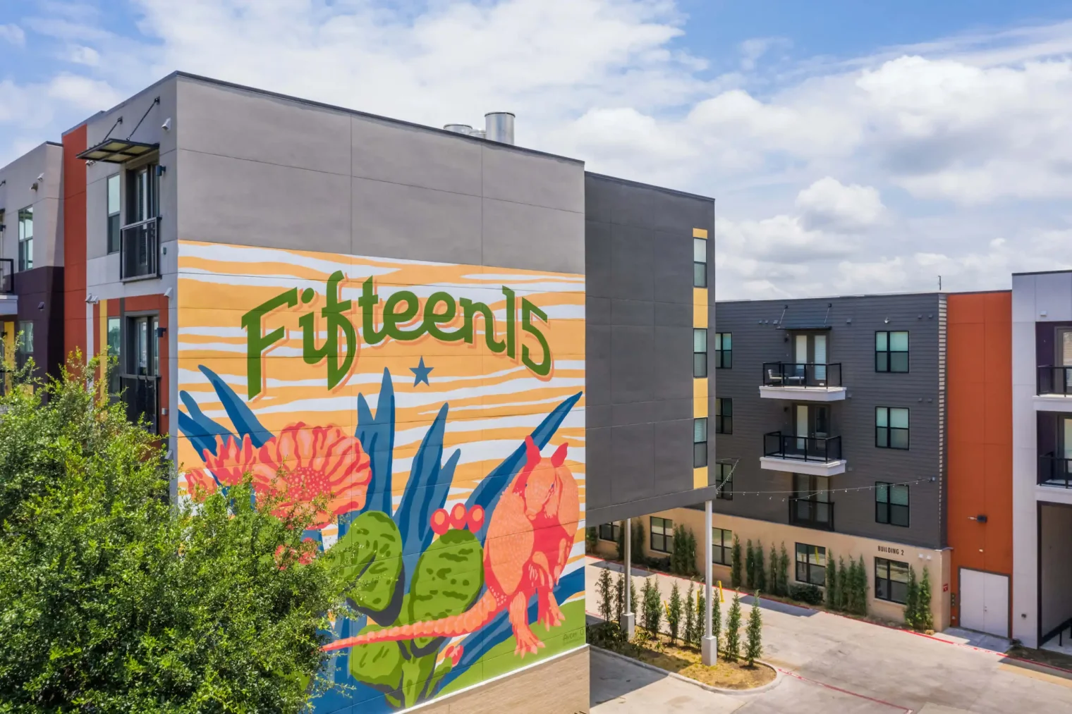 Fifteen 15 Lamar Exterior