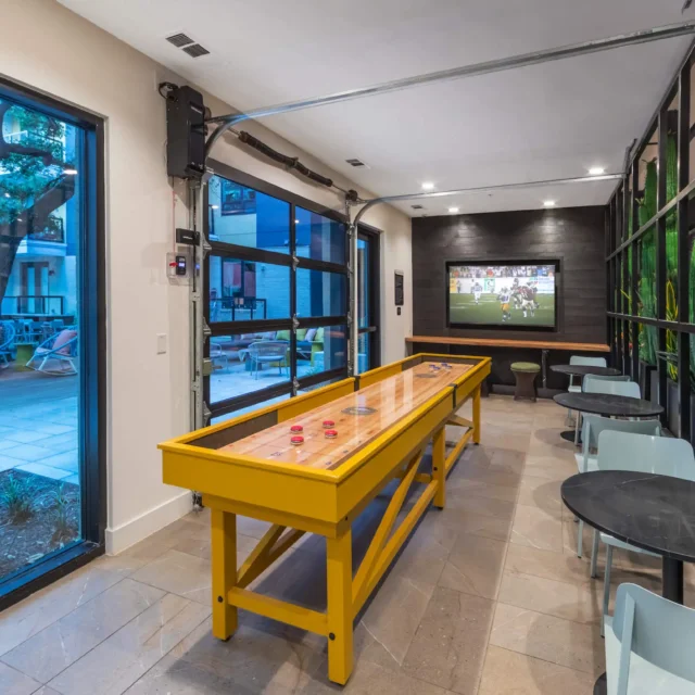 Fifteen 15 Lamar apartments in south austin Social Lounge 1